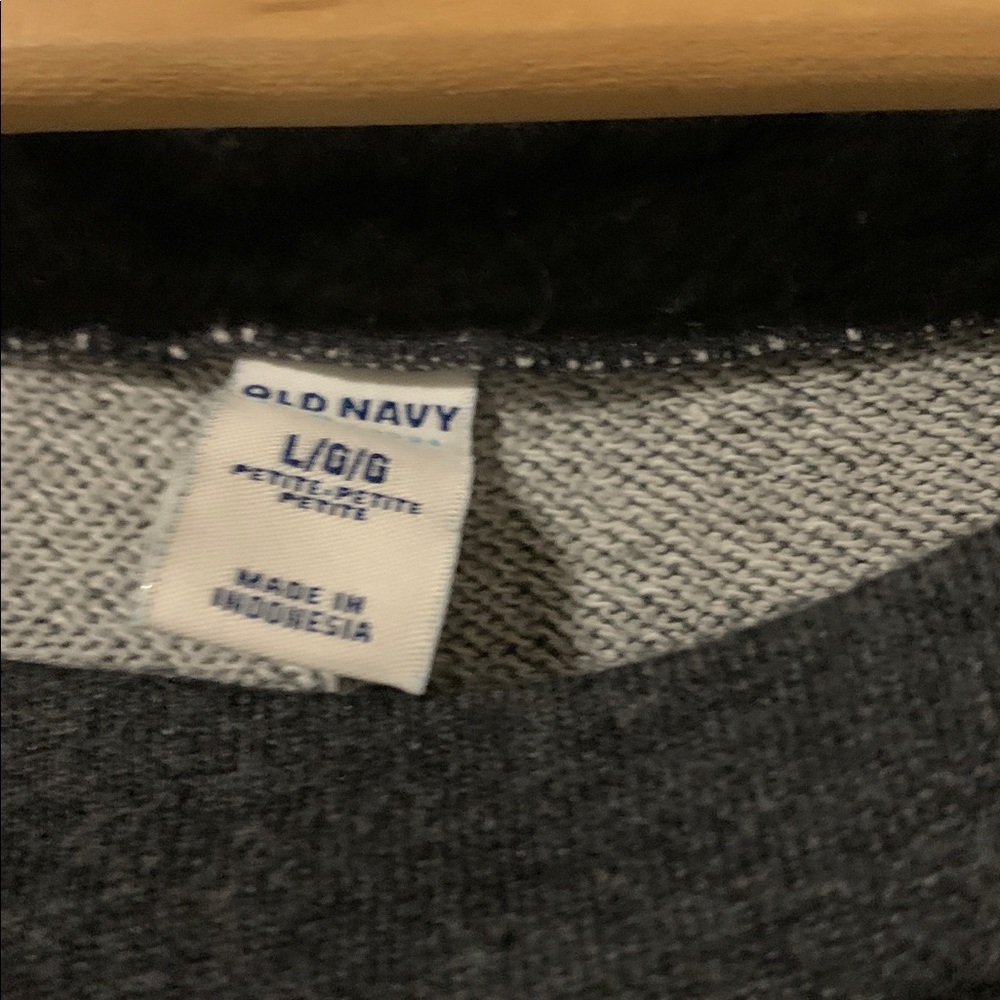 Old navy charcoal sweater faux wrap dress - Picture 4 of 7
